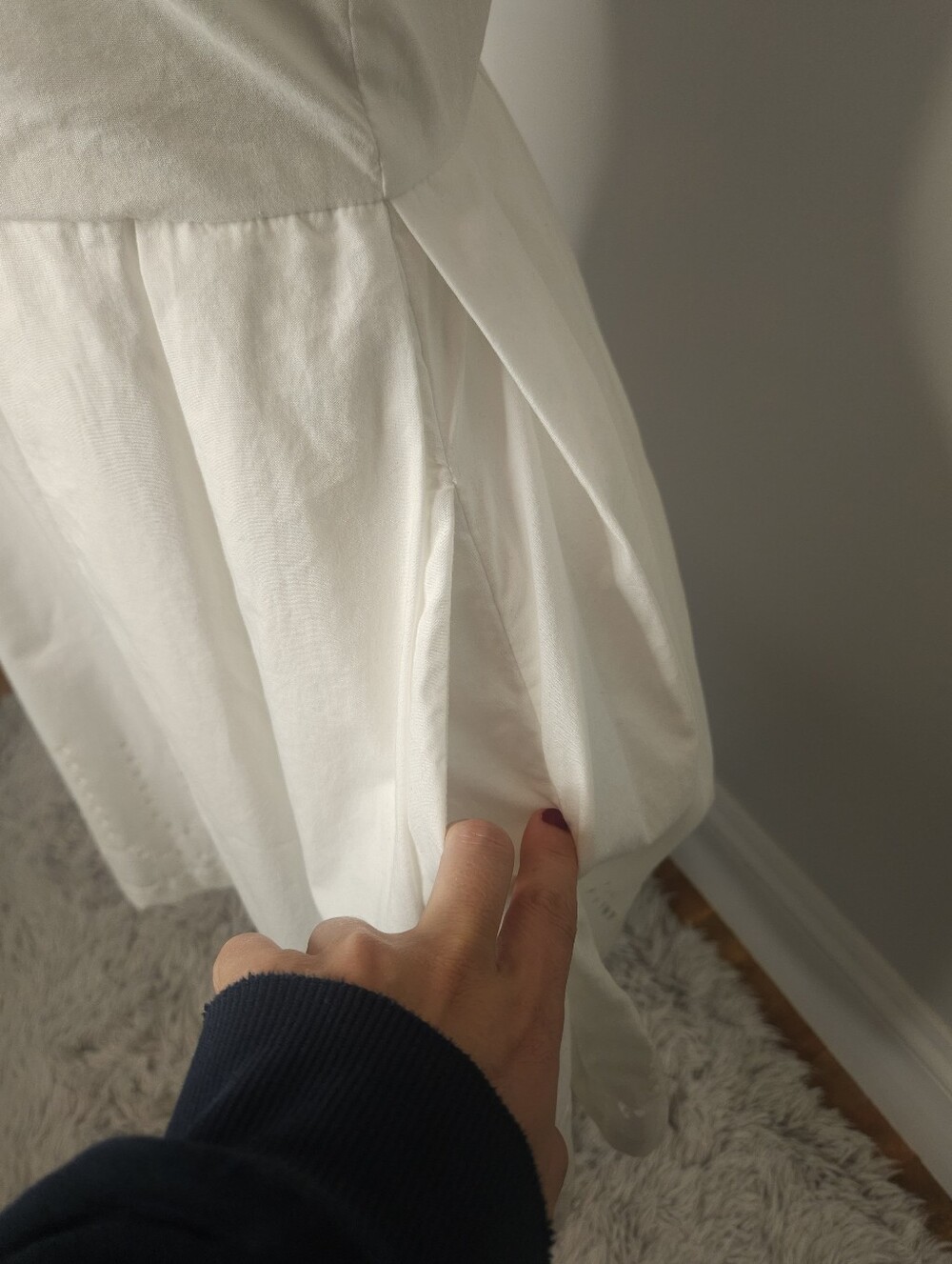 GAP Sleeveless White Eyelet Hem Dress - Picture 3 of 6